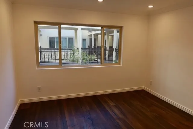 1236 N Columbus 16, Glendale, California 91202 home-pic-10