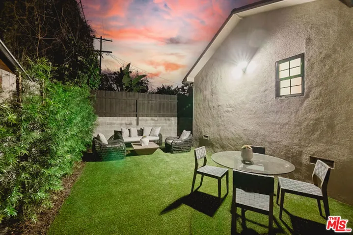 11026 Hortense Street 4, North Hollywood, California 91602
