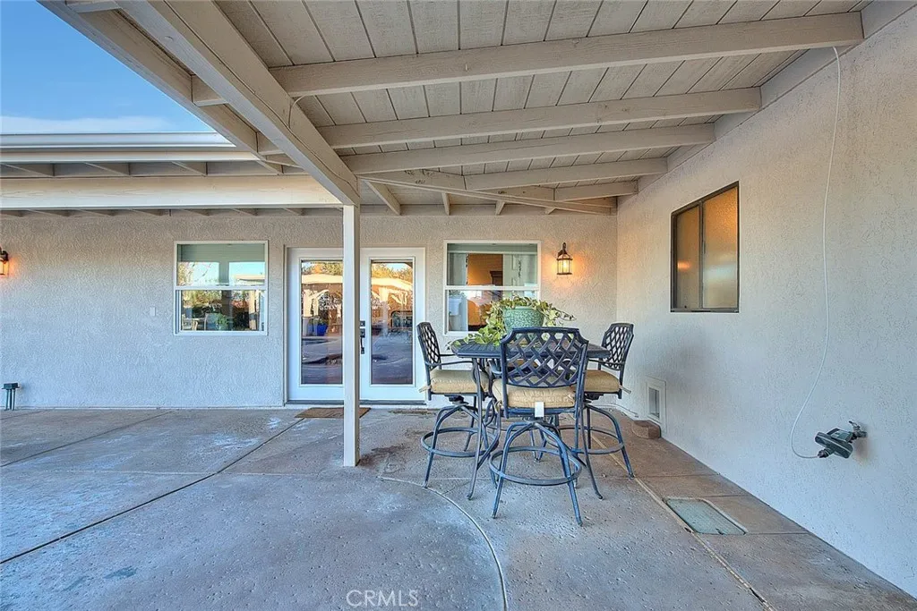 7821 Lyons, Hesperia, California 92345 home-pic-48