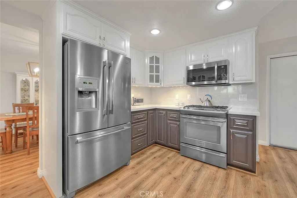 7821 Lyons, Hesperia, California 92345 home-pic-12
