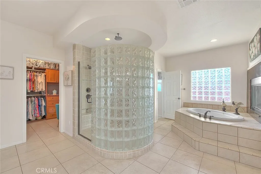 7821 Lyons, Hesperia, California 92345 home-pic-36