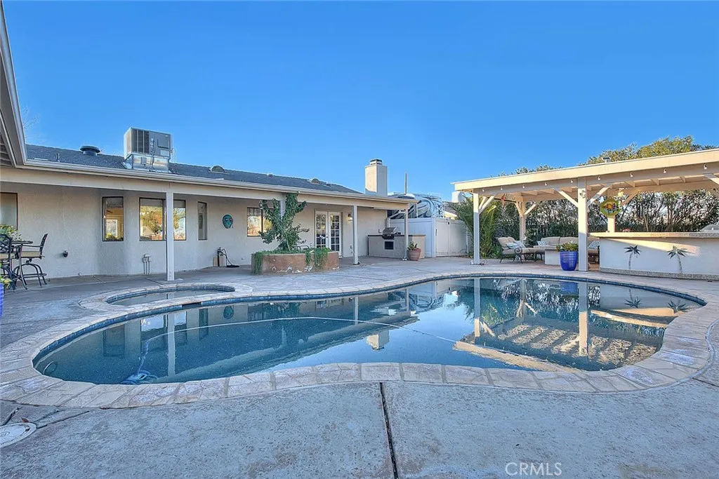 7821 Lyons, Hesperia, California 92345 home-pic-50