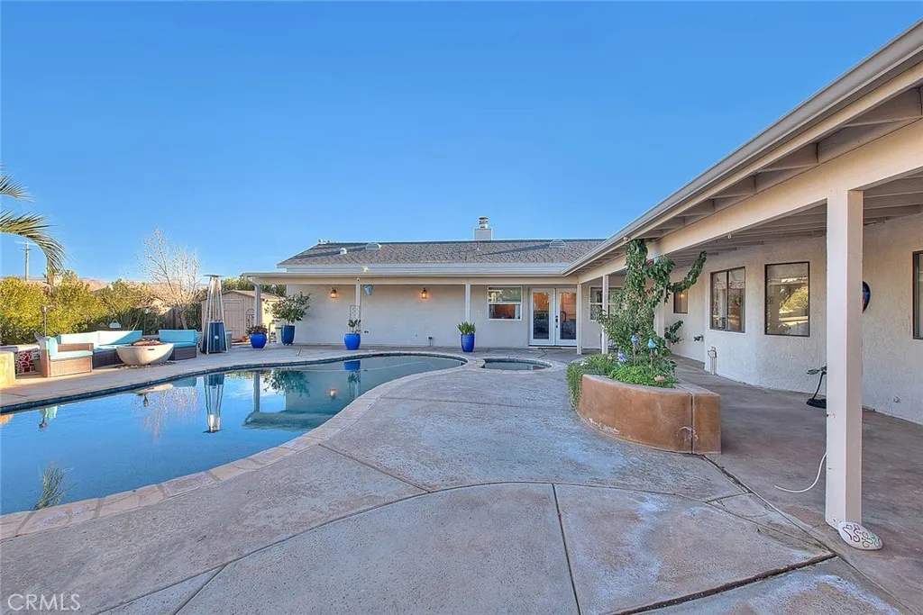7821 Lyons, Hesperia, California 92345 home-pic-49