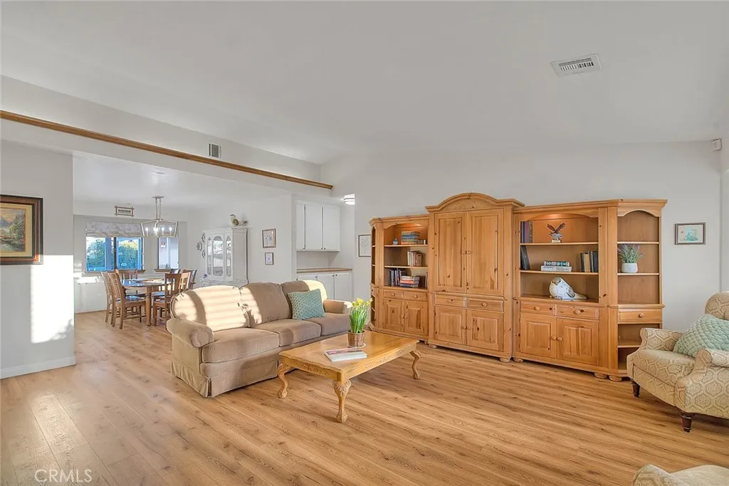 7821 Lyons, Hesperia, California 92345 home-pic-16