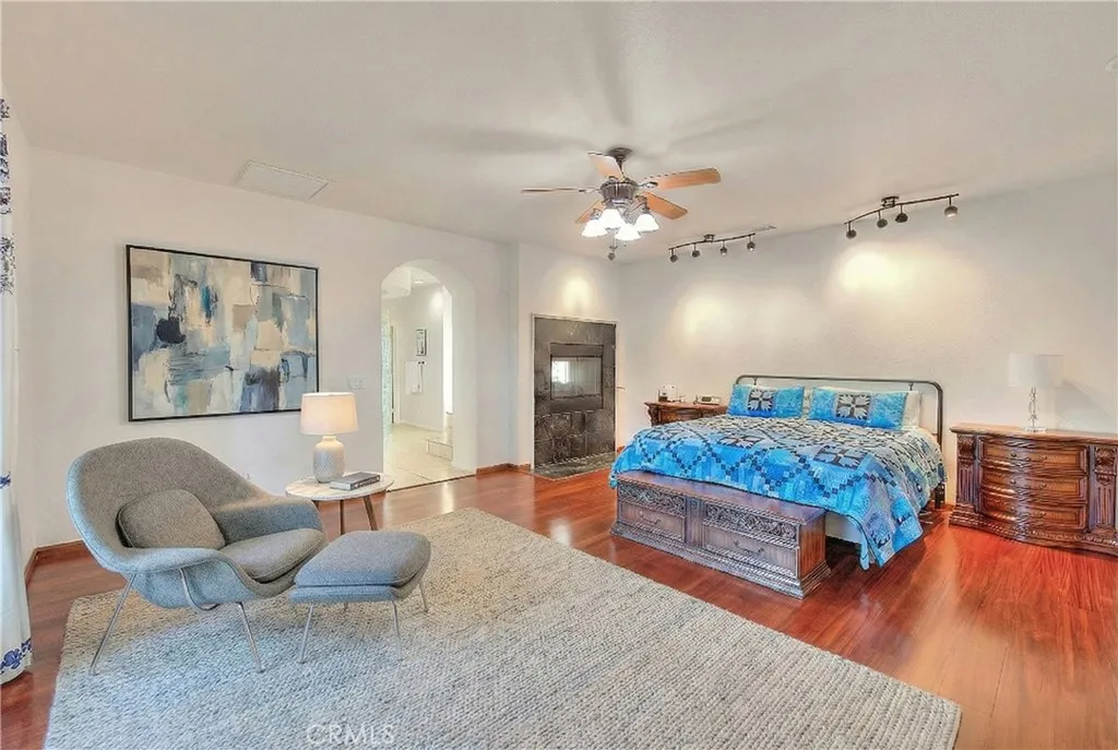 7821 Lyons, Hesperia, California 92345 home-pic-31
