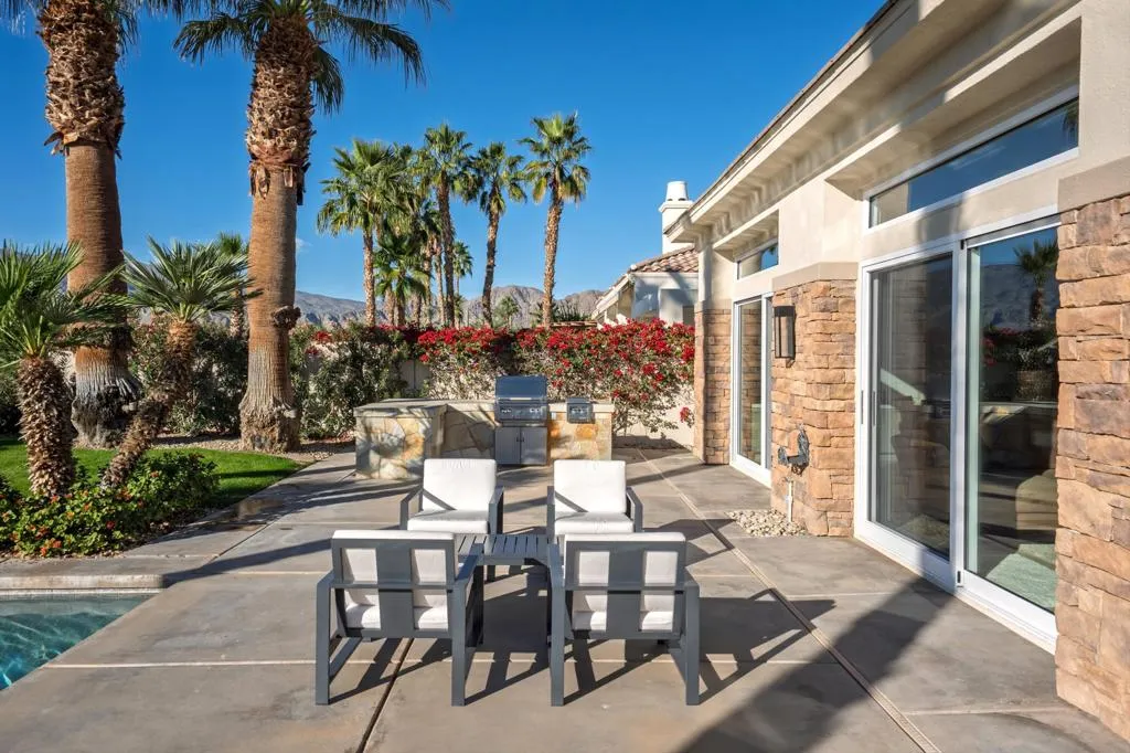81675 Tiburon Drive, La Quinta, California 92253 home-pic-15