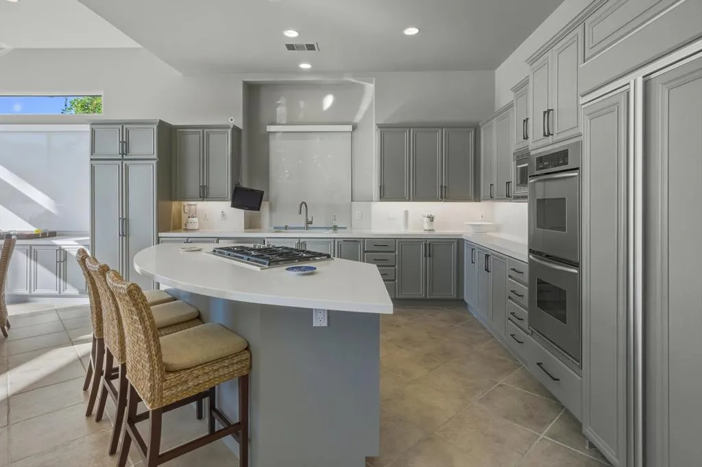 81675 Tiburon Drive, La Quinta, California 92253 home-pic-29