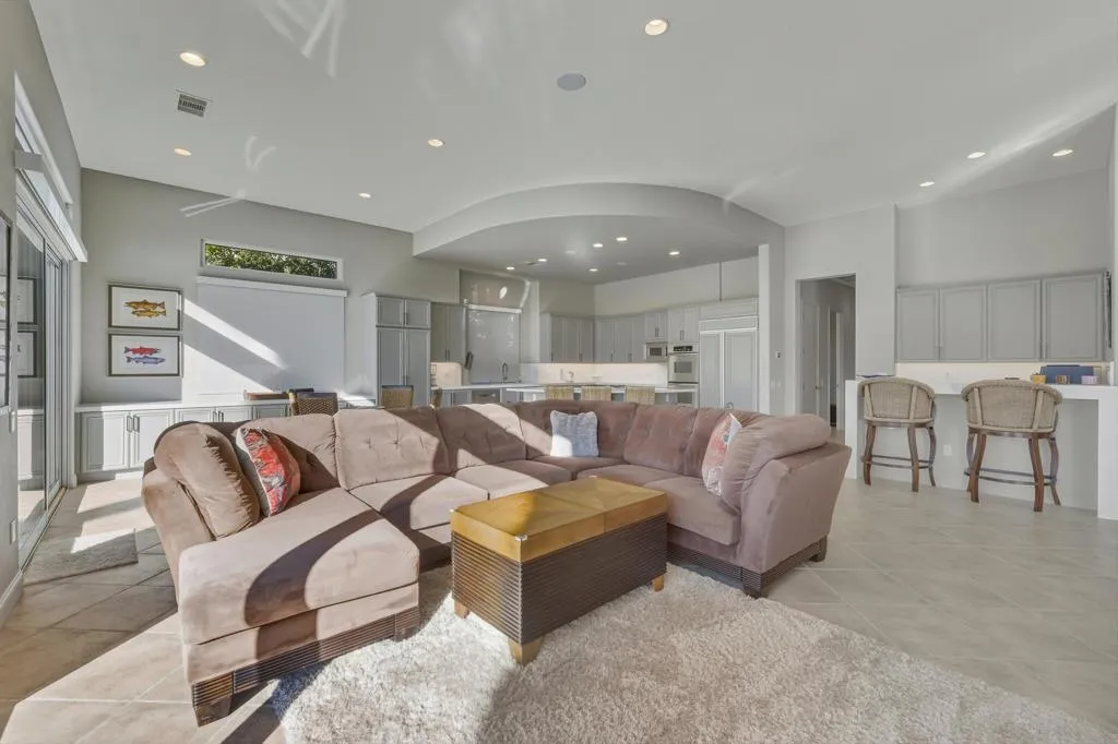 81675 Tiburon Drive, La Quinta, California 92253 home-pic-27