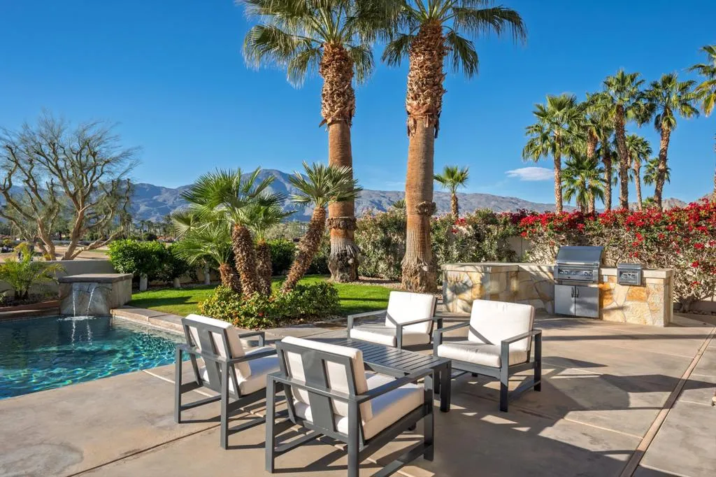 81675 Tiburon Drive, La Quinta, California 92253 home-pic-9