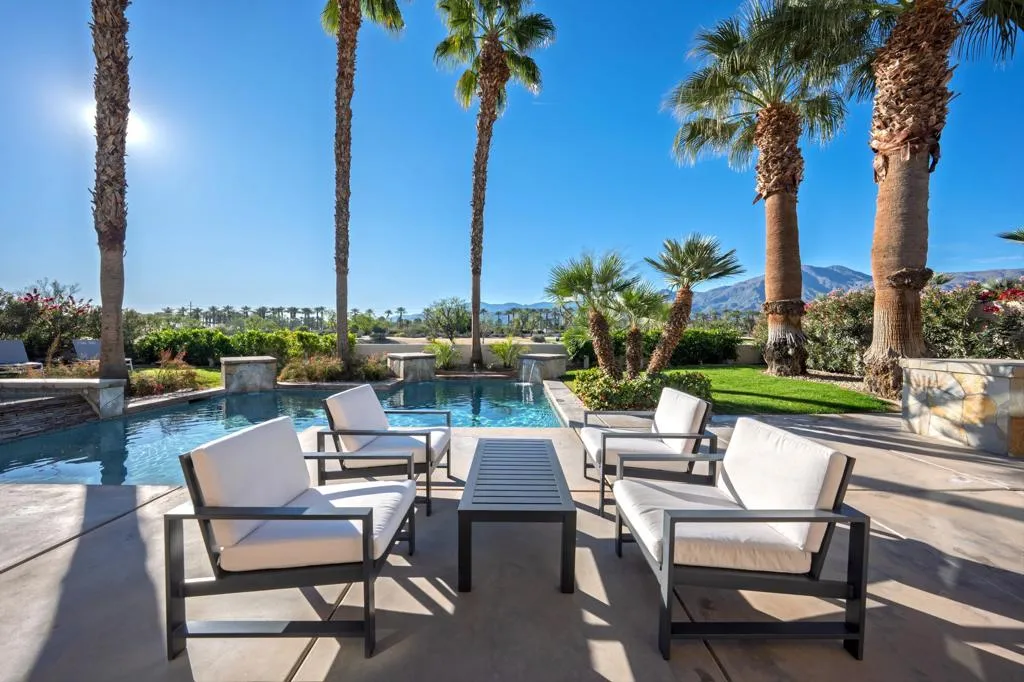 81675 Tiburon Drive, La Quinta, California 92253 home-pic-8