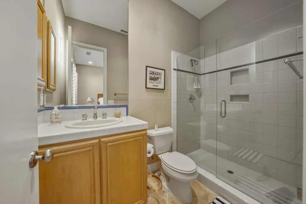 81675 Tiburon Drive, La Quinta, California 92253 home-pic-43