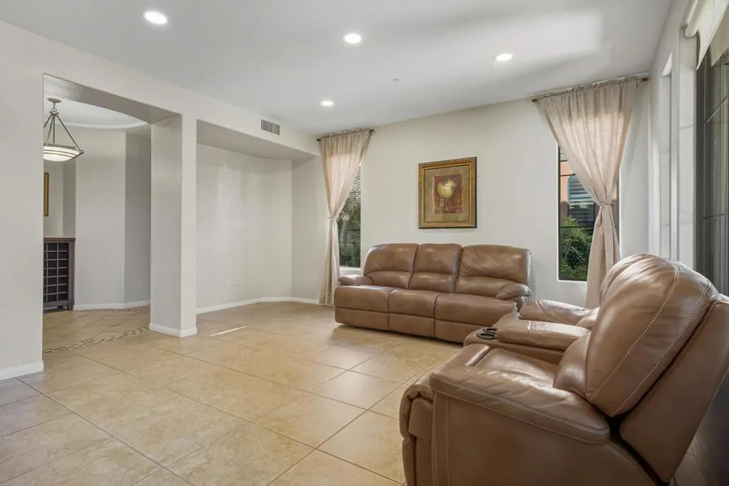 6345 Via Stasera, Palm Desert, California 92260 home-pic-2