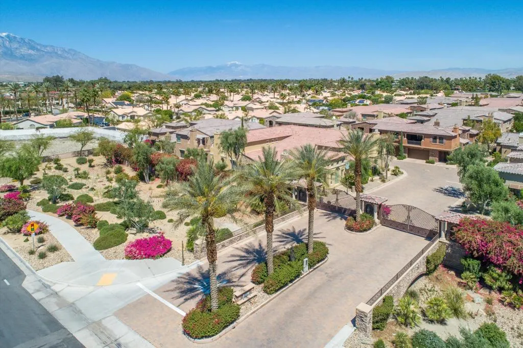 6345 Via Stasera, Palm Desert, California 92260 home-pic-33