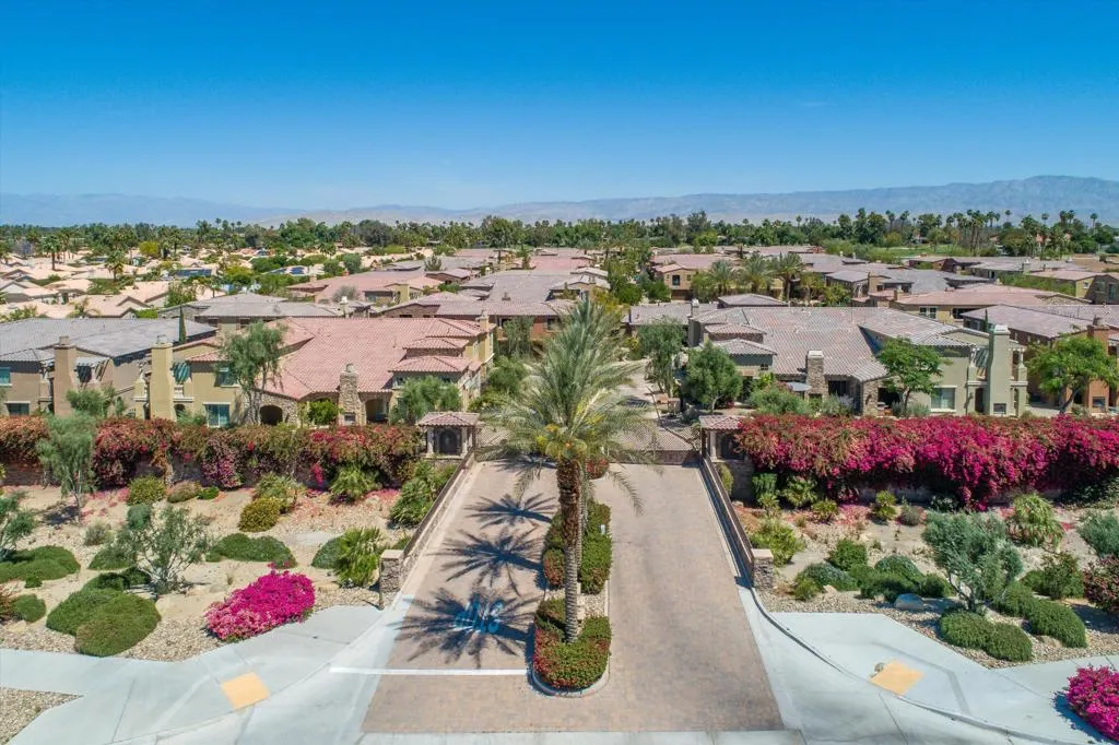 6345 Via Stasera, Palm Desert, California 92260 home-pic-32