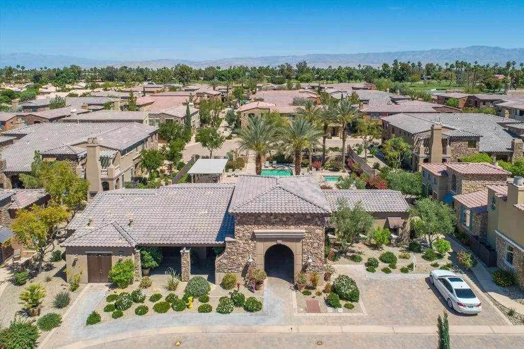 6345 Via Stasera, Palm Desert, California 92260 home-pic-35