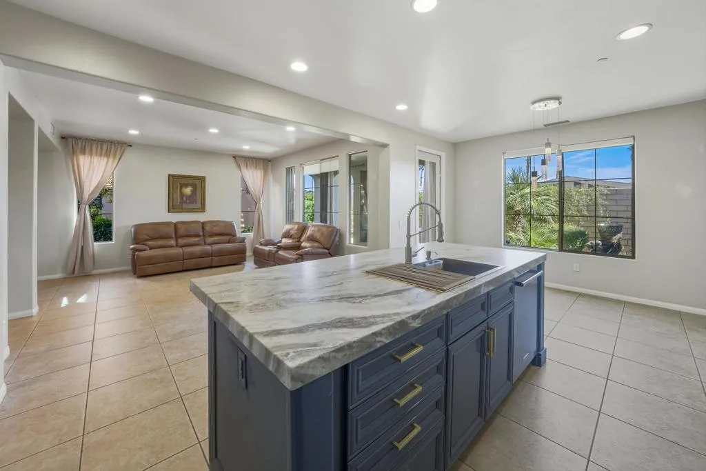 6345 Via Stasera, Palm Desert, California 92260 home-pic-8