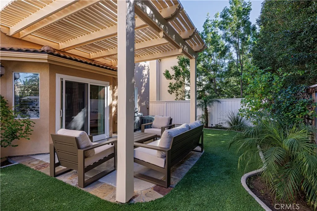 14 Sorenson, Irvine, California 92602 home-pic-25