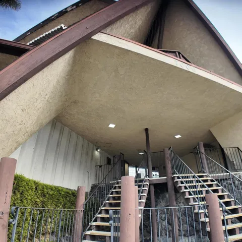 Facade/Exterior Front