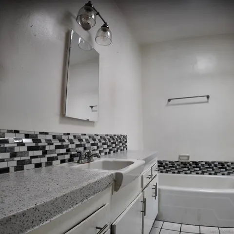 Primary Bath/Spa