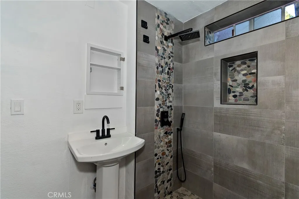 26331 Alpine, Twin Peaks, California 92391 home-pic-14