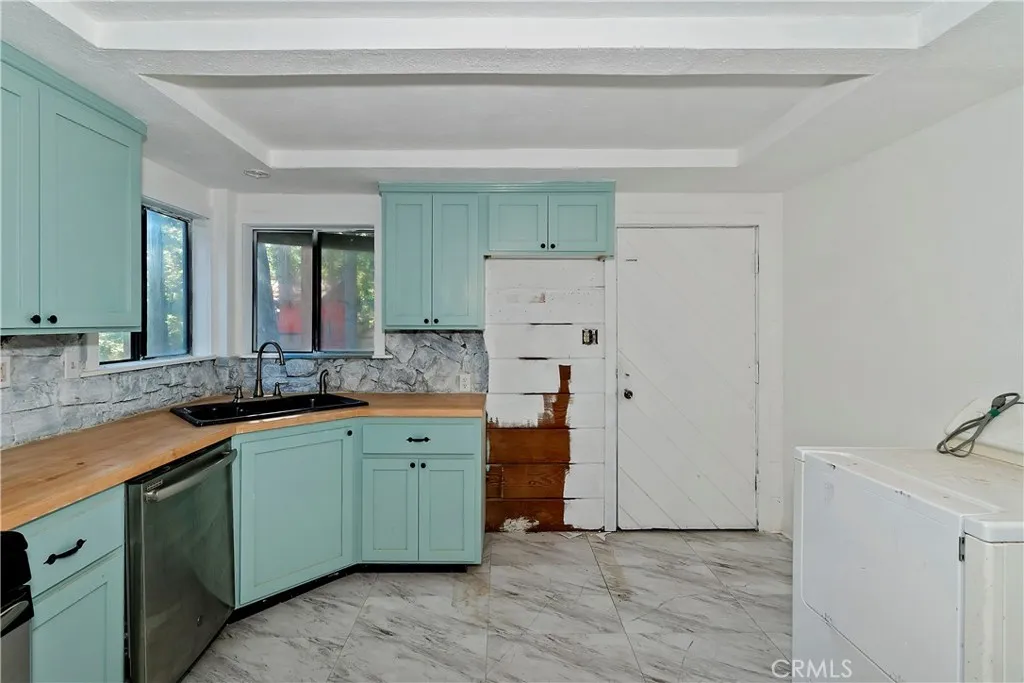 26331 Alpine, Twin Peaks, California 92391 home-pic-8