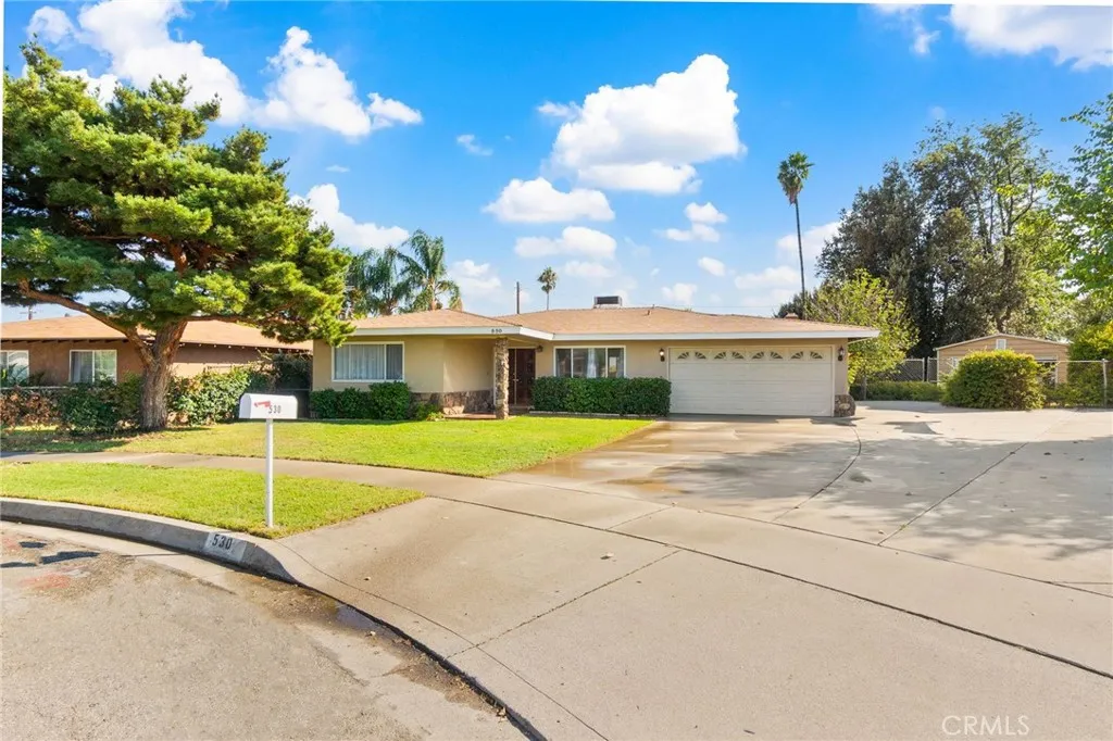 530 N Sycamore, Rialto, California 92376 home-pic-1