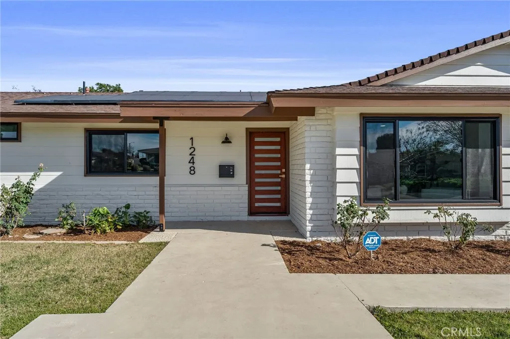 1248 Carlsbad, Placentia, California 92870 home-pic-3