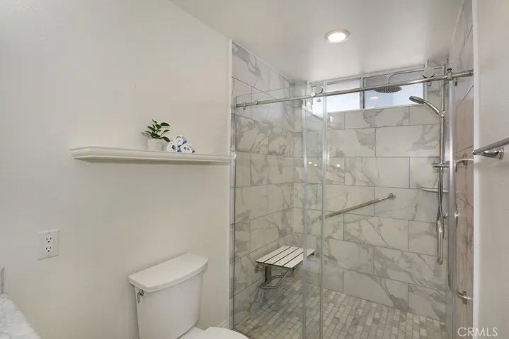 Full bath on main level
