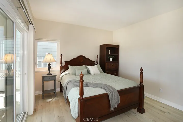 2nd downstairs bedroom