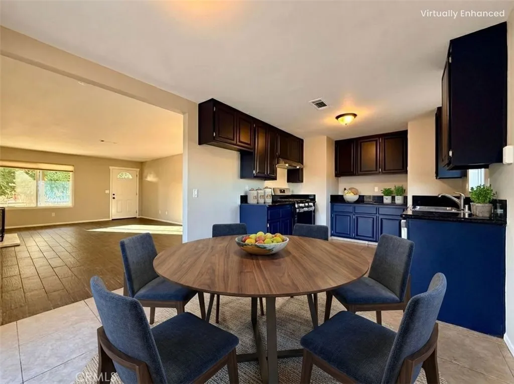 17365 Newmont, Lancaster, California 93535 home-pic-3