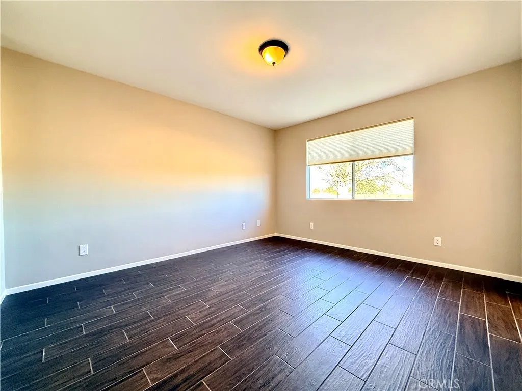 17365 Newmont, Lancaster, California 93535 home-pic-19