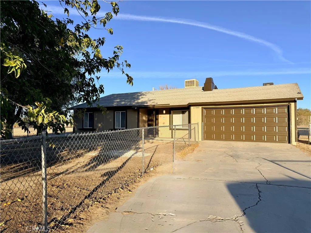17365 Newmont, Lancaster, California 93535 home-pic-6