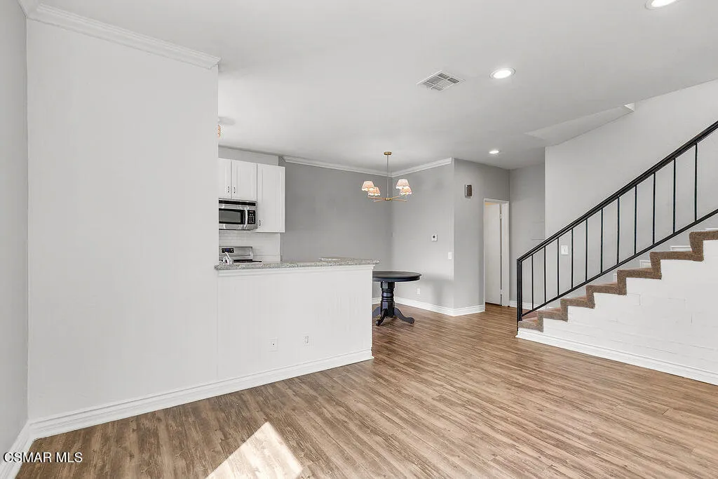 110 Maegan Place 13, Thousand Oaks, California 91362 home-pic-7