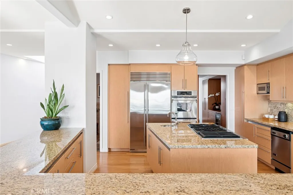 1598 Skyline Drive, Laguna Beach, California 92651 home-pic-15