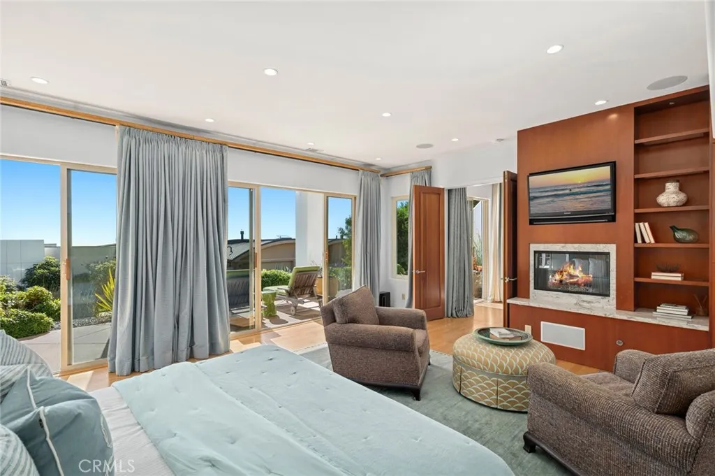 1598 Skyline Drive, Laguna Beach, California 92651 home-pic-24