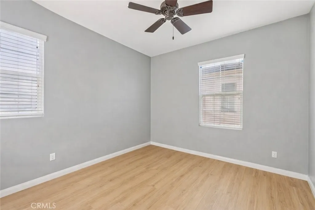 21982 Moveo Drive, Saugus, California 91350 home-pic-35