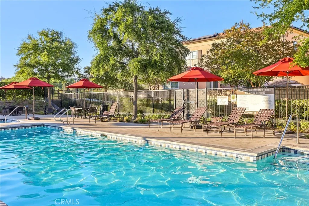 21982 Moveo Drive, Saugus, California 91350 home-pic-52