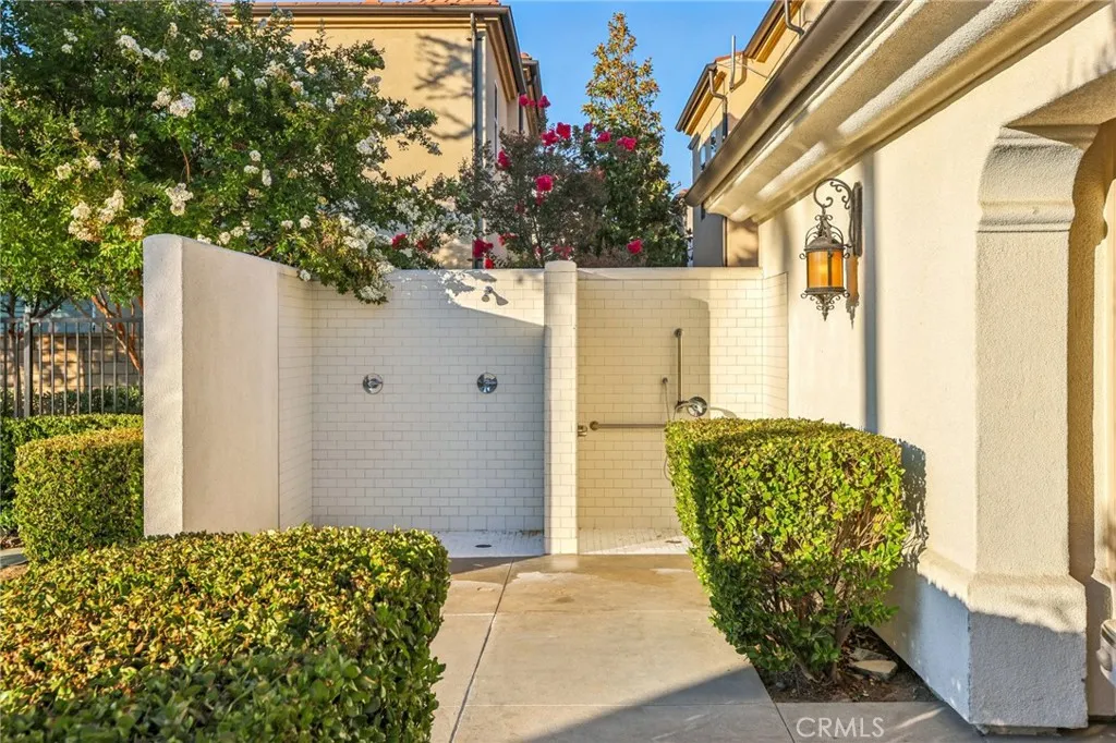 21982 Moveo Drive, Saugus, California 91350 home-pic-55