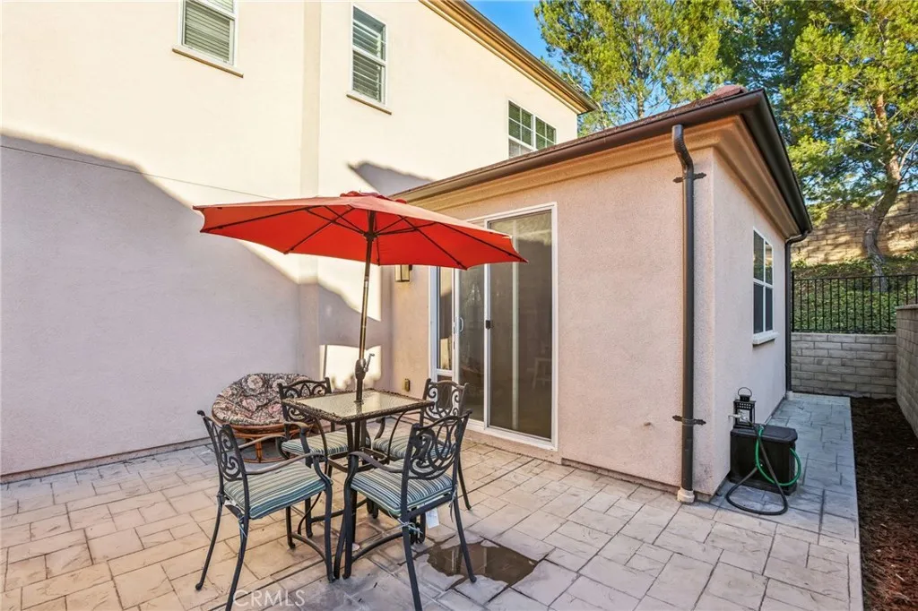 21982 Moveo Drive, Saugus, California 91350 home-pic-47