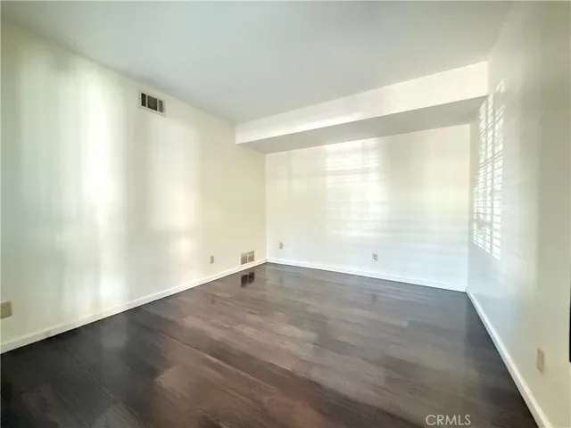 12376 Covello, North Hollywood, California 91605
