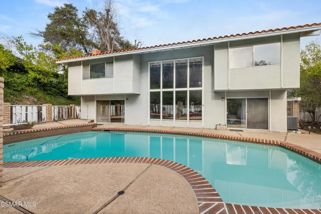 1035 Brookview Avenue, Westlake Village, California 91361 home-pic-14