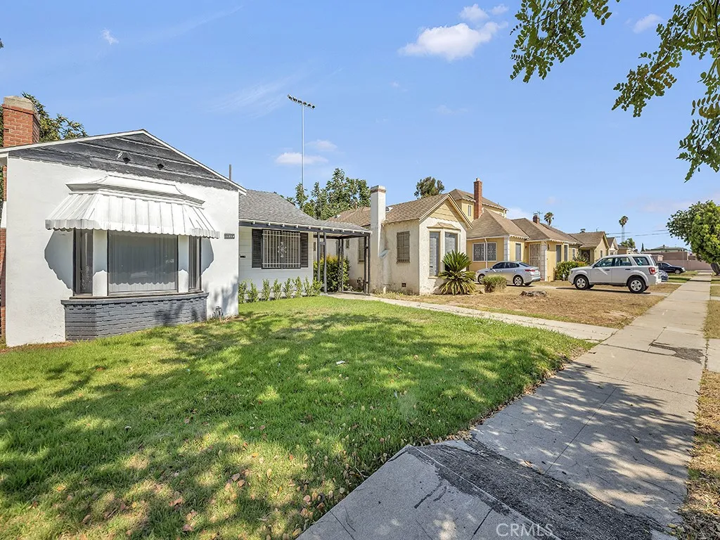 8830 Ruthelen, Los Angeles, California 90047 home-pic-4