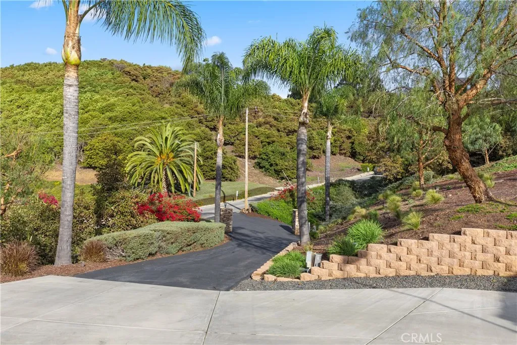 29165 Ridgeline Court, Temecula, California 92590 home-pic-56
