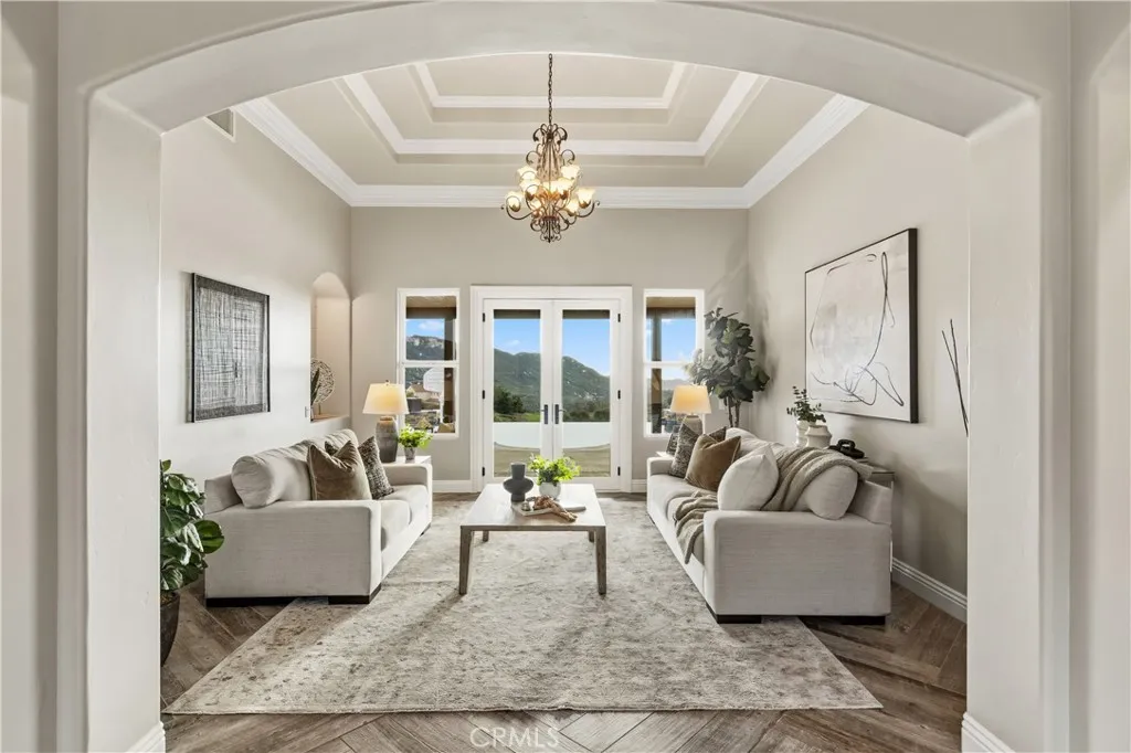 29165 Ridgeline Court, Temecula, California 92590 home-pic-8