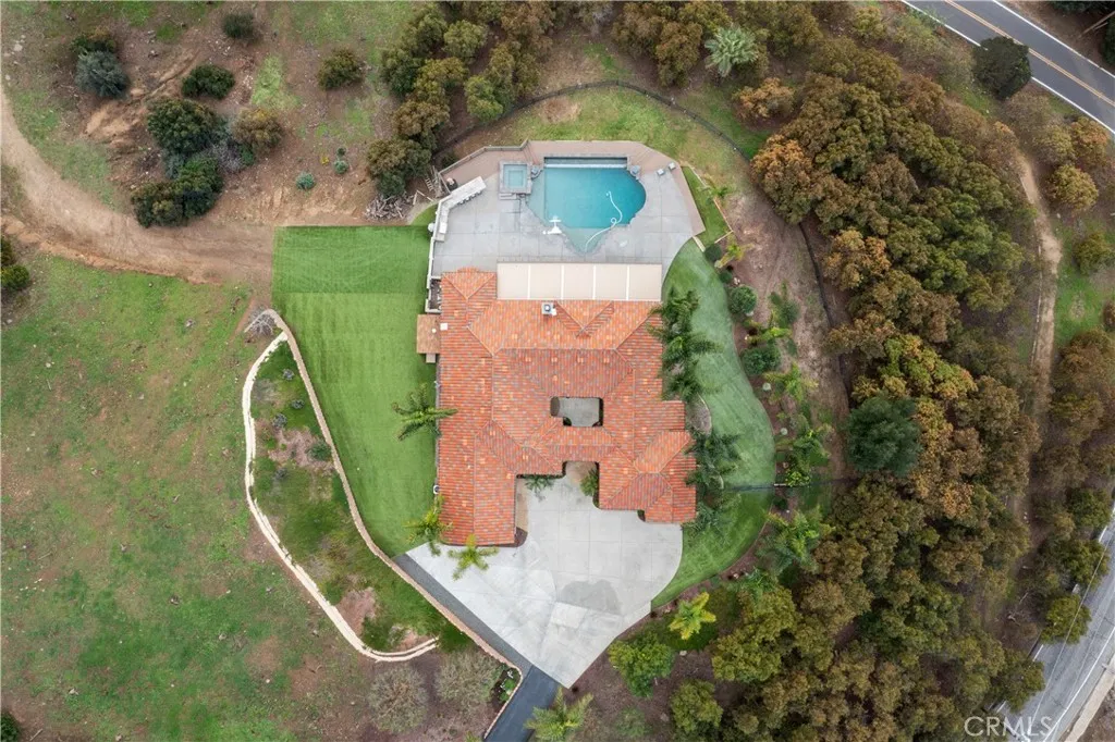29165 Ridgeline Court, Temecula, California 92590 home-pic-63