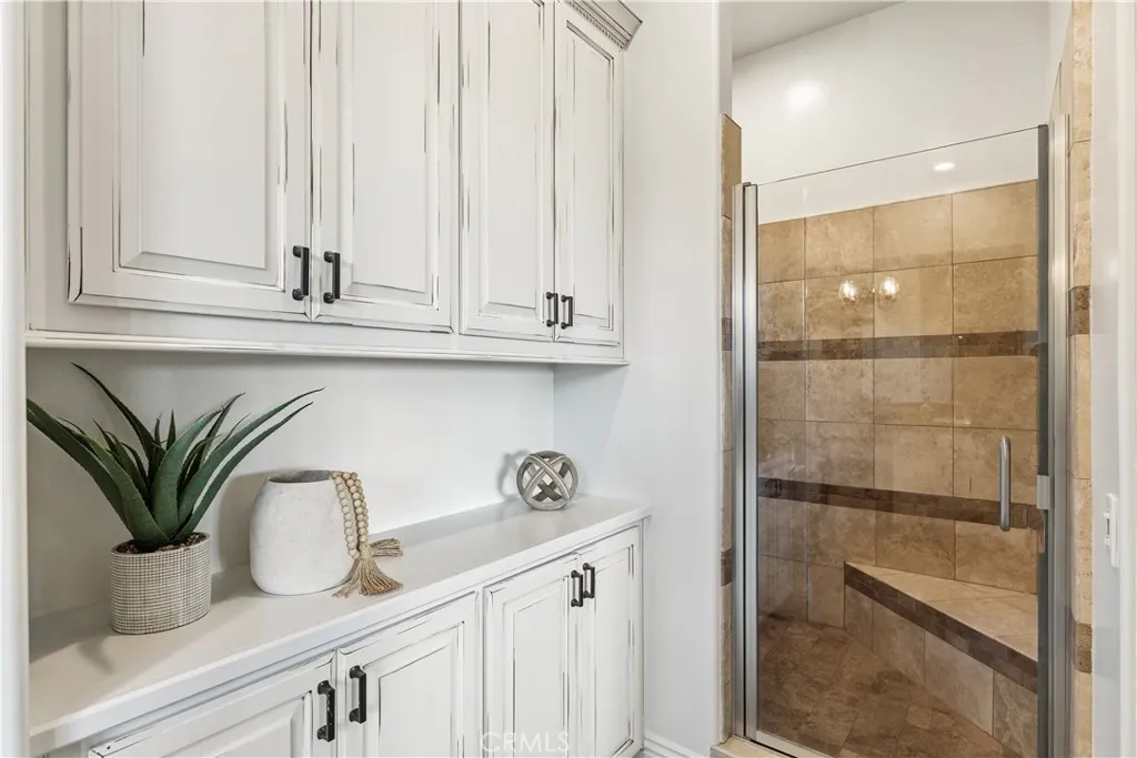 29165 Ridgeline Court, Temecula, California 92590 home-pic-25