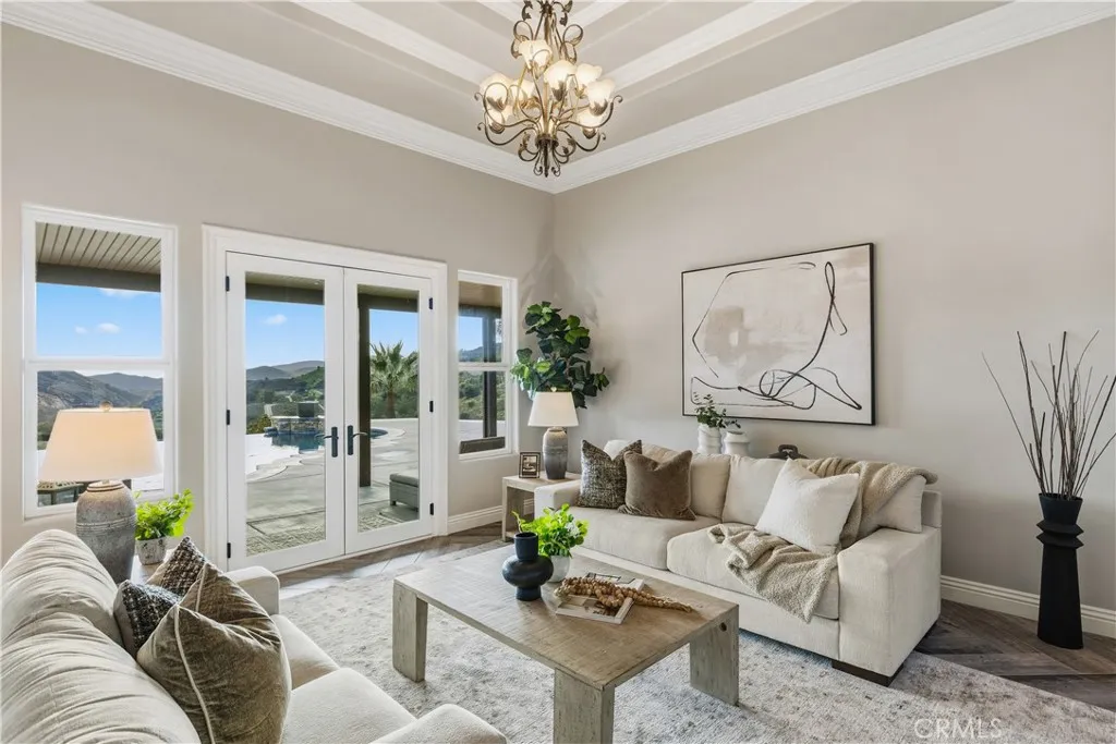 29165 Ridgeline Court, Temecula, California 92590 home-pic-7