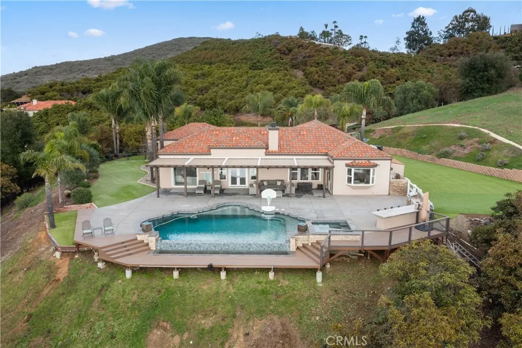 29165 Ridgeline Court, Temecula, California 92590 home-pic-62