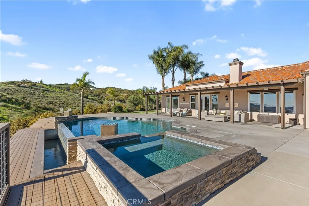 29165 Ridgeline Court, Temecula, California 92590 home-pic-42