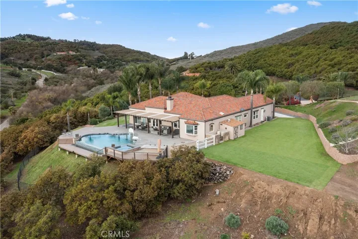 29165 Ridgeline Court, Temecula, California 92590